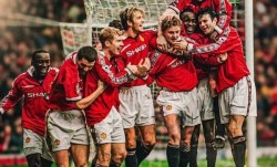 谁曾加冕欧洲三冠王？仅9队做到，大巴黎如愿，巴萨拜仁两度达成