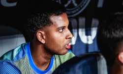 皇马新帅哈维·阿隆索开放罗德里戈离队：天才少年的转折点