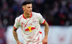 德甲新星21球6助攻！天才神锋8000万欧元身价 双雄争抢