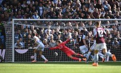 法甲神剧本：莫雷拉补时绝杀！帕尼切利9场8球难救主