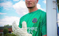 曼联官宣再出租一小妖！曼联谢绝报价哲凯赖什邀请，不替葡体抬价