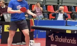 樊振东德甲两连赢！赛后没庆祝一动作让球迷愣住了