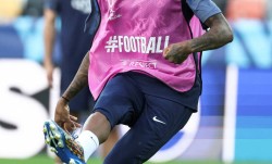 法甲揭幕战：巴黎圣日耳曼1-0艰难击败南特，新赛季开局平淡