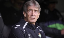 皇马近4战本菲卡1胜3负失15球，穆帅欧冠淘汰赛已超十年未尝胜果