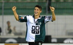 18岁“巨星”，刷新足坛10项纪录，身价世界第1，完爆同期梅西、C罗